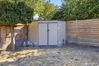 4634 S Gazelle Street, Seattle, WA 98118 - Photo 25