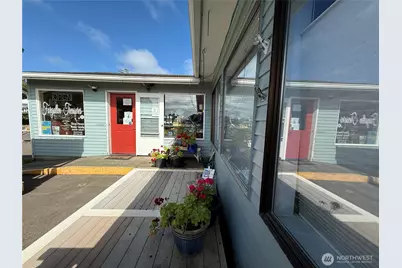 1910 Bay Avenue, Ocean Park, WA 98640 - Photo 3