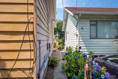 1754 S Horton Street, Seattle, WA 98144 - Photo 33