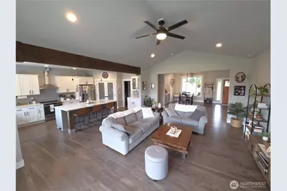9007 Davis Road SW, Rochester, WA 98579 - Photo 11