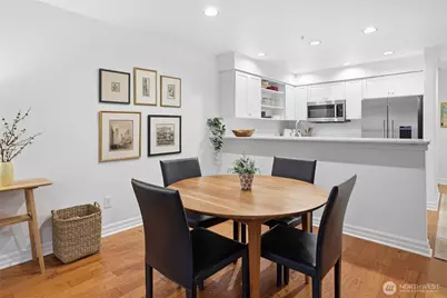 215 20th Avenue E #105, Seattle, WA 98112 - Photo 13