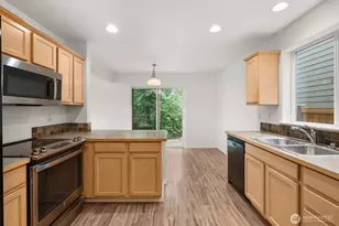 22411 SE 244th St, Maple Valley, WA 98038 - Photo 7