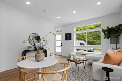 6544 A Latona Avenue NE, Seattle, WA 98115 - Photo 11