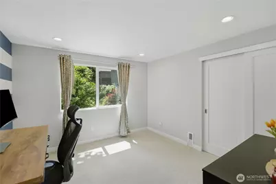4807 E Mercer Way, Mercer Island, WA 98040 - Photo 23