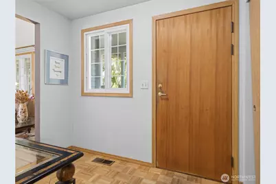 1239 S 236th Place, Des Moines, WA 98198 - Photo 5