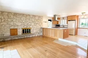 2305 126th Ave Ct E, Edgewood, WA 98374 - Photo 3