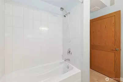 1501 Tacoma Avenue S #212, Tacoma, WA 98402 - Photo 15