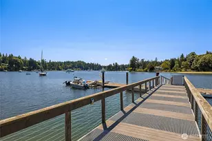 15539 Washington Ave NE, Bainbridge Island, WA 98110 - Photo 39