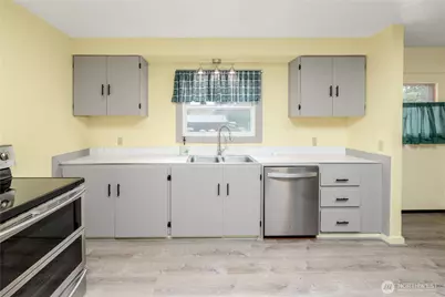 2414 W Hwy 101, Port Angeles, WA 98363 - Photo 11