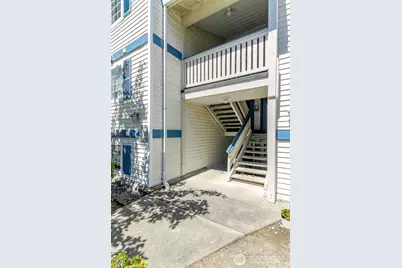 949 Aberdeen Avenue NE #C107, Renton, WA 98056 - Photo 3