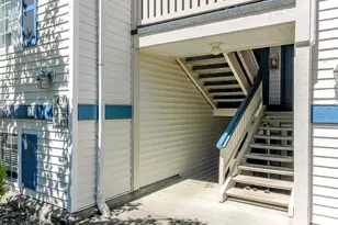 949 Aberdeen Ave NE, Renton, WA 98056 - Photo 3