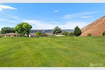 9234 Canyon Drive NW #C10, Quincy, WA 98848 - Photo 27
