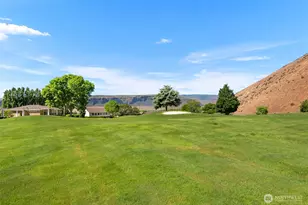 9234 Canyon Dr NW, Quincy, WA 98848 - Photo 27
