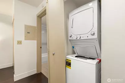 1711 E Olive Way #308, Seattle, WA 98102 - Photo 17