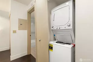 1711 E Olive Wy, Seattle, WA 98102 - Photo 17