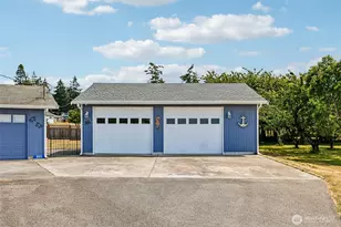 895 Prairie View Ave, Coupeville, WA 98239 - Photo 3