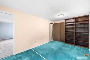 1127 SW Fairhaven Dr, Oak Harbor, WA 98277 - Photo 19