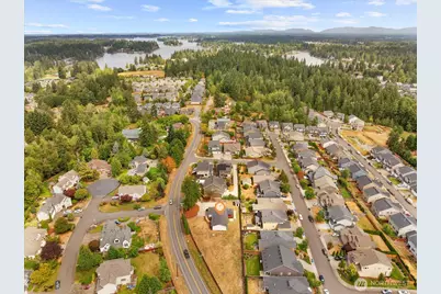 20411 Church Lake Road E, Bonney Lake, WA 98391 - Photo 31