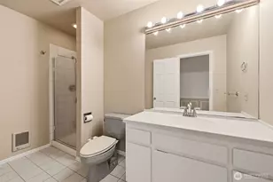 221 SW 331st Pl, Federal Way, WA 98023 - Photo 17
