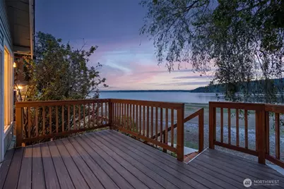 28243 Manzanita Beach Road SW, Vashon, WA 98070 - Photo 19