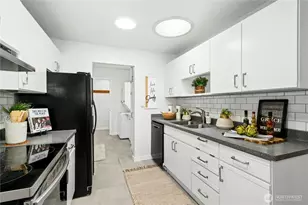 1572 NE 170th St, Shoreline, WA 98155 - Photo 9