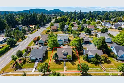 2209 24th Street, Anacortes, WA 98221 - Photo 3