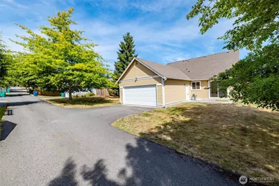2209 24th Street, Anacortes, WA 98221 - Photo 35