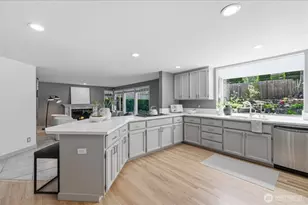 15215 92nd Pl NE, Bothell, WA 98011 - Photo 9