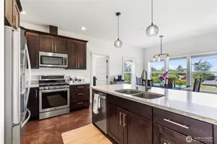 1325 Great Horned Owl Ln, Oak Harbor, WA 98277 - Photo 5