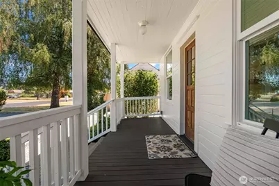 1408 12th Avenue SE, Puyallup, WA 98372 - Photo 3
