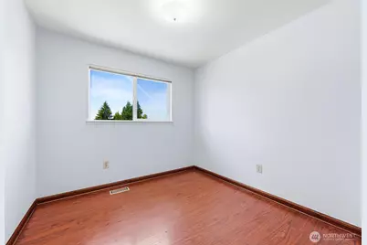 512 Veralene SW, Everett, WA 98203 - Photo 11