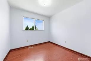 512 Veralene Way SW, Everett, WA 98203 - Photo 11