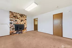 512 Veralene Way SW, Everett, WA 98203 - Photo 17