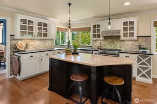 17271 SE Licorice Way, Newcastle, WA 98059 - Photo 7