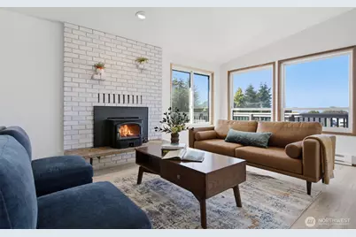 1816 W 6th Street, Port Angeles, WA 98363 - Photo 3