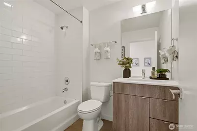 3043 C 21st Avenue W, Seattle, WA 98199 - Photo 11