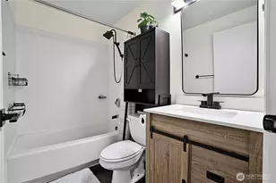 10011 NE 138th Pl, Kirkland, WA 98034 - Photo 11