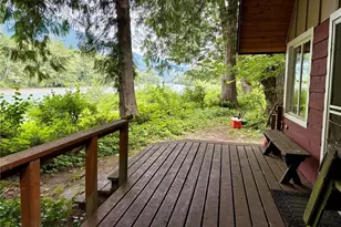58633 Floral Ln, Rockport, WA 98267 - Photo 3
