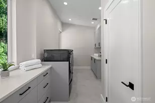 5630 Beach Dr SW, Seattle, WA 98136 - Photo 27