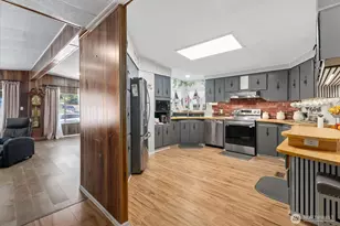 12605 E Gibson Rd, Everett, WA 98204 - Photo 7