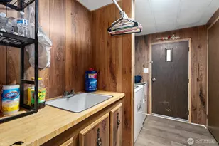 12605 E Gibson Rd, Everett, WA 98204 - Photo 19
