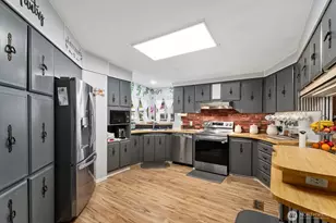 12605 E Gibson Rd, Everett, WA 98204 - Photo 9