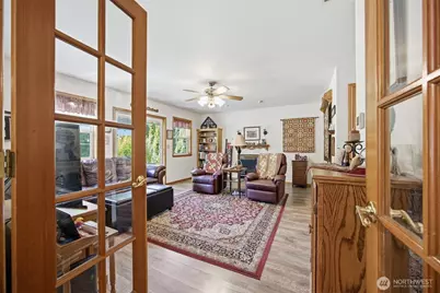 913 N Pine Court, Lynden, WA 98264 - Photo 13