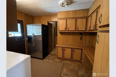701 Edgewood Avenue NE, Ocean Shores, WA 98569 - Photo 7