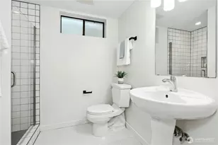 18411 40th Pl NE, Lake Forest Park, WA 98155 - Photo 23