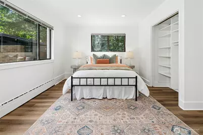 18411 40th Place NE, Lake Forest Park, WA 98155 - Photo 21
