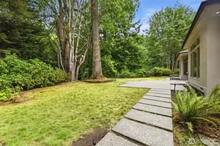 16102 SE Cougar Mountain Way, Bellevue, WA 98006 - Photo 31