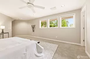 16102 SE Cougar Mountain Way, Bellevue, WA 98006 - Photo 21