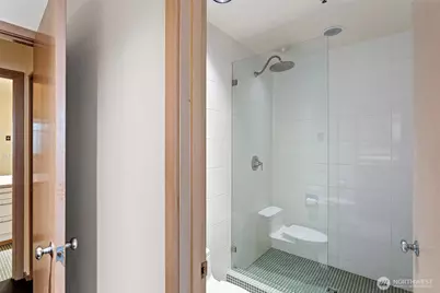 2030 Western Avenue #514, Seattle, WA 98121 - Photo 29