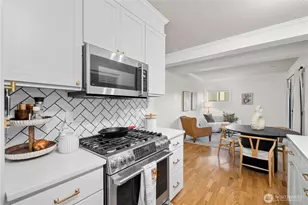 2203 Yale Ave. E., Seattle, WA 98102 - Photo 13
